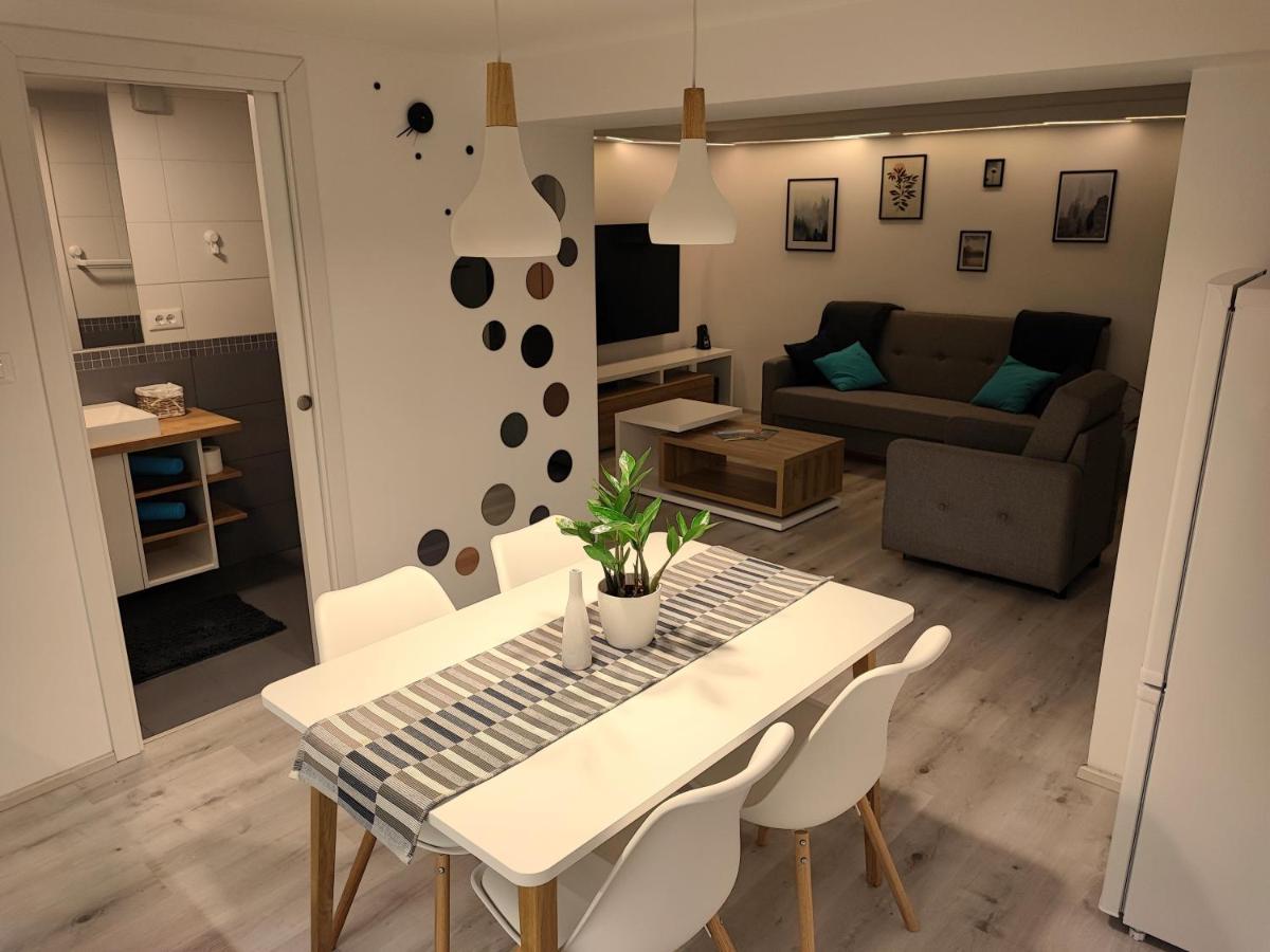 Cozy Little Apartments Ig Exterior foto