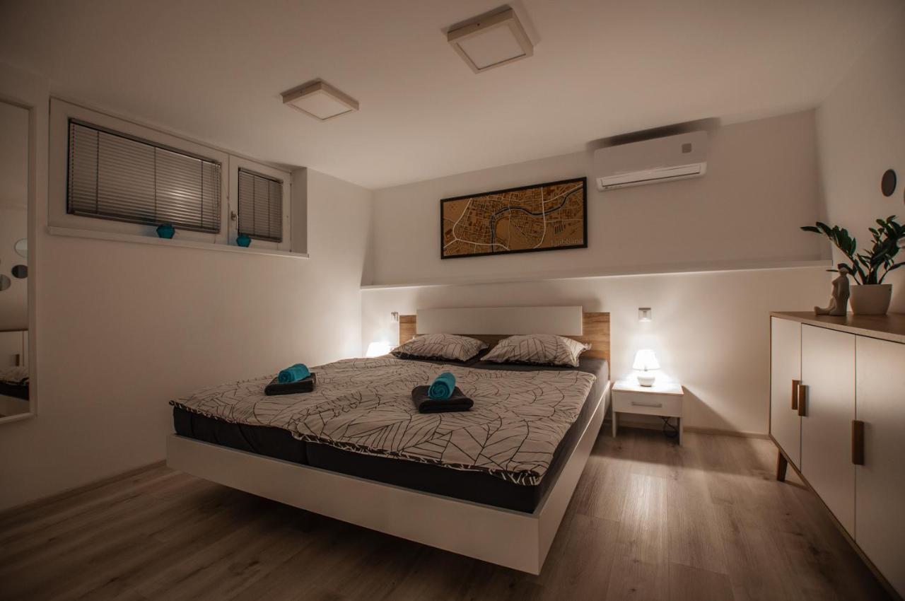 Cozy Little Apartments Ig Exterior foto